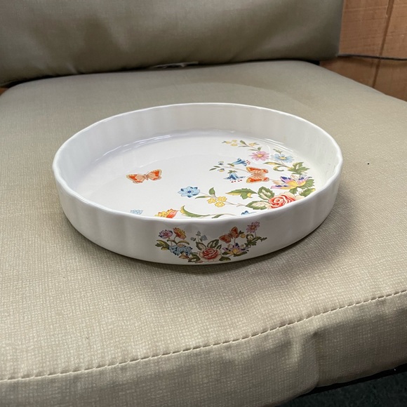 John Aynsley cottage garden 8” quiche oven to table dish. - Picture 6 of 6